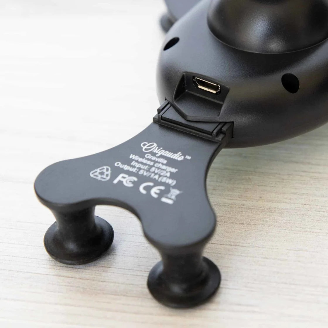 Sling Life Fans Logo Wireless Charger